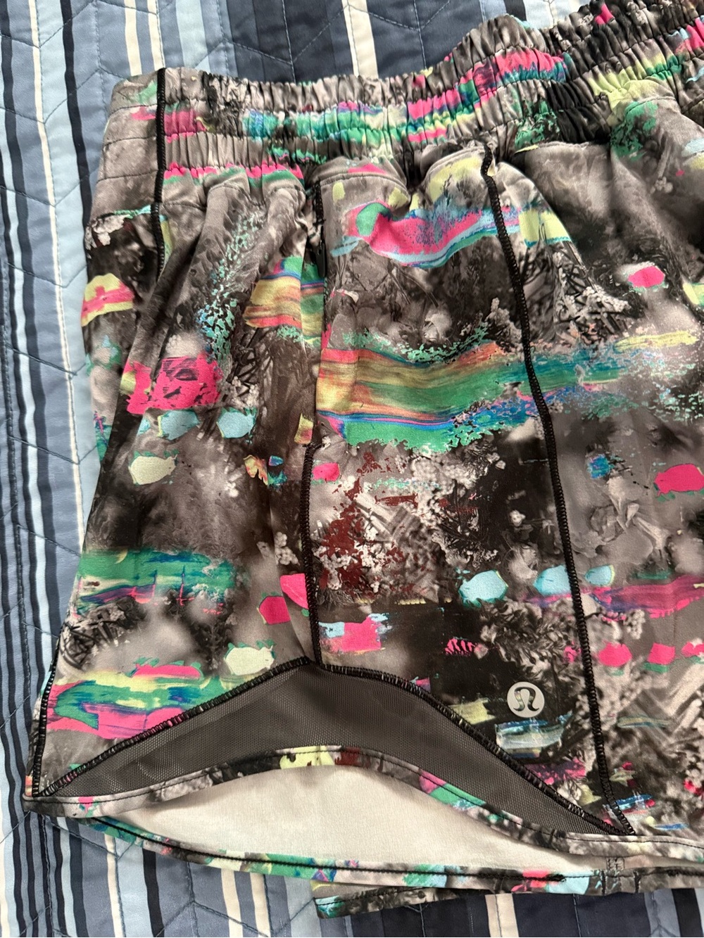 lululemon athletica Black Hotty Hot Shorts with Neon Multicolor Trim - Picture 4 of 5